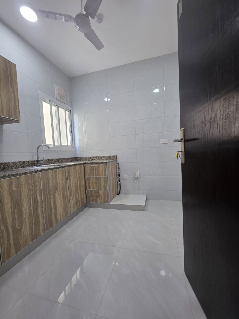 Adliya, Apartments, Flats, Houses & Villas, BHD 180/month,  1 BR,  #2BATHROOM Hall Kitchen Without Electricity Balcony Car Parking Brand New Building