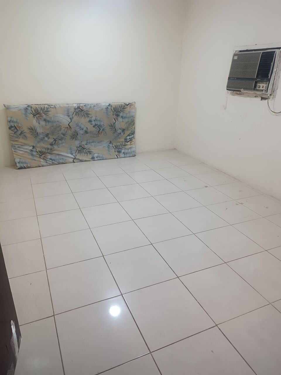 Abqaiq, Rooms for Rent, SAR 900/month,  One Room Is Vacant For Bachelor