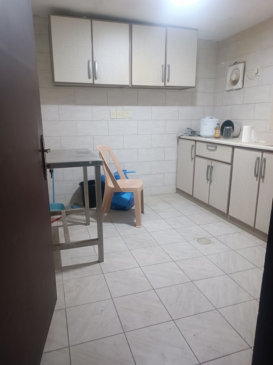 Abqaiq, Rooms for Rent, SAR 900/month,  One Room Is Vacant For Bachelor