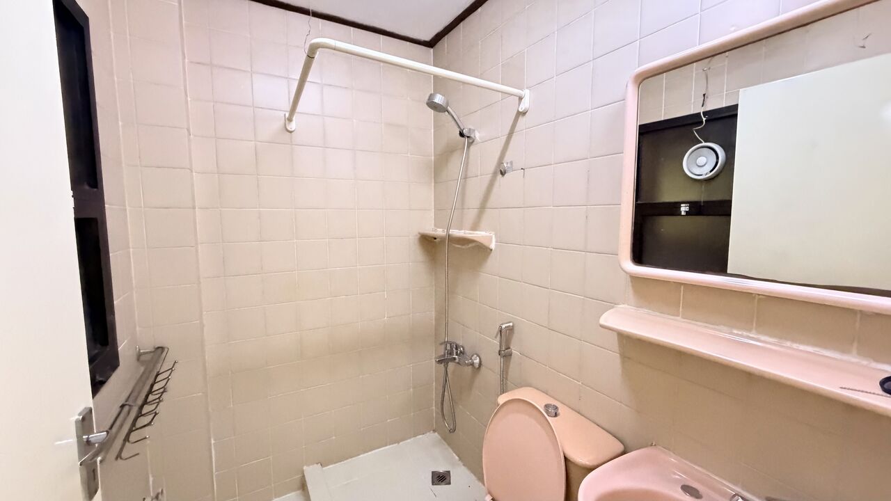 Juffair, Apartments, Flats, Houses & Villas, BHD 200/month,  Furnished,  1 BR,  80 Sq. Meter,  Hot Price And No Deposit , Fully Furnished Flat For Rent 200BD