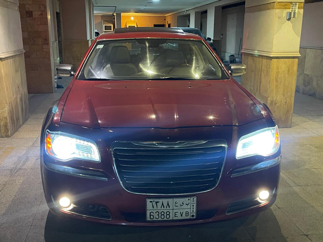 Jeddah, Vehicles, Cars & Trucks , SAR 32000,  Chrysler 300C,  2013,  Automatic,  295 KM,