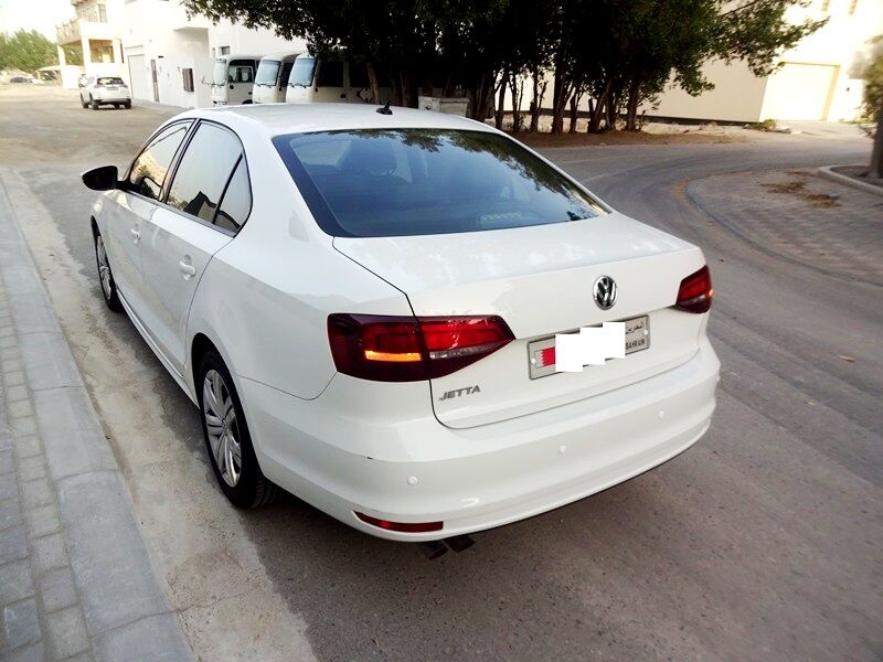 Zinj, Vehicles, Cars & Trucks , BHD 2600,  Volkswagen Jetta,  2016,  Automatic,  108000 KM,  Excellent Condition, Eng. 2.0Ltrs, Expat Used - Quick Sale