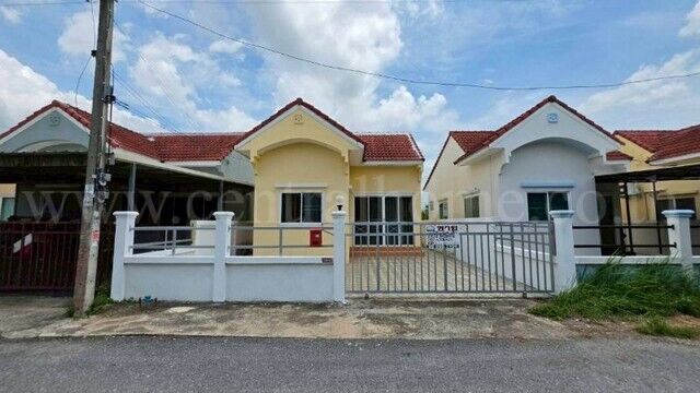 Bangkok, Real Estate For Sale, THB 1490000,  2 BR,  30 Sq. Feet,  Urgent Sale, 1-story Detached House, 30.8 Sq M, Soi Sangkhasantisuk 40, Good Location,