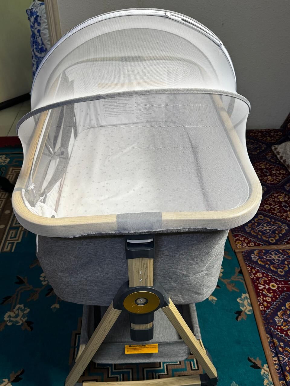 Riyadh, Baby & Kid Stuff, SAR 400,  Maydolly 3-in-1 Baby Bassinet & Bedside Sleeper &ndash; Like New &ndash; Only 400 SAR!