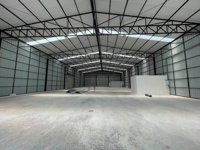 Bangkok, Villas, THB 145690,  331 Sq. Feet,  BR 1914 Warehouse For Rent With Office, 857 Sq M., Parking For 16 Cars, Next To Main Soi