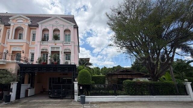 Bangkok, Real Estate For Sale, THB 11500000,  3 BR,  75 Sq. Feet,  3-story Townhome, Urban Sathorn, Back Side, Next To Ratchaphruek Road.
