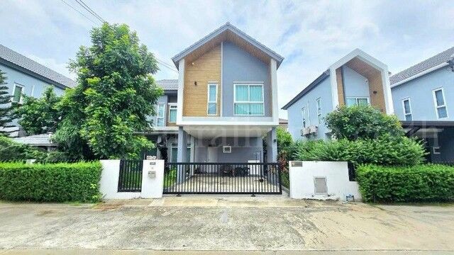 Bangkok, Real Estate For Sale, THB 6890000,  3 BR,  62 Sq. Feet,  Single House, Baan Fah Piyarom, Modern Phase 16, Lam Luk Ka, Khlong 6, Cheapest In The