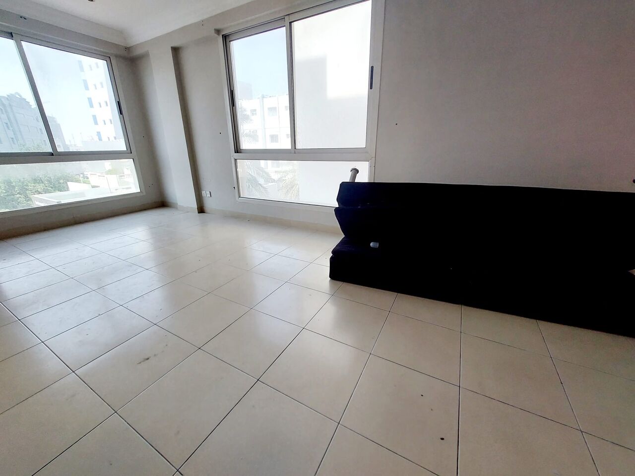 Manama, Apartments, Flats, Houses & Villas, BHD 190/month,  2 BR,  UNFURNISHED TWO BEDROOM FLAT FOR RENT IN UM AL HASSAM