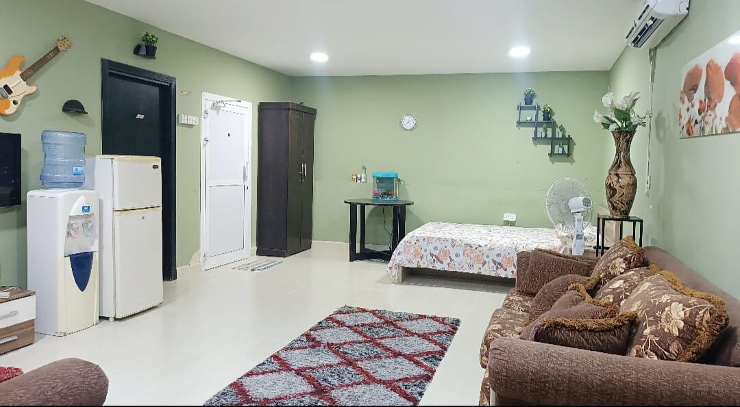 Gudaibiya, Apartments, Flats, Houses & Villas, BHD 175/month,  Furnished,  Studio,  Fully Furnished Studio With Unlimited Ewa In Gudaibiya,Neat & Clean Flat @ 35547951