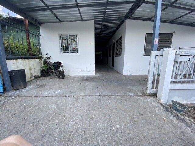 Bangkok, Real Estate For Sale, THB 2800,  6 BR,  60 Sq. Feet,  For Rent And Sale, One-story Dormitory, Rangsit University Area, 60 Sq M, 9 Rooms, Lak