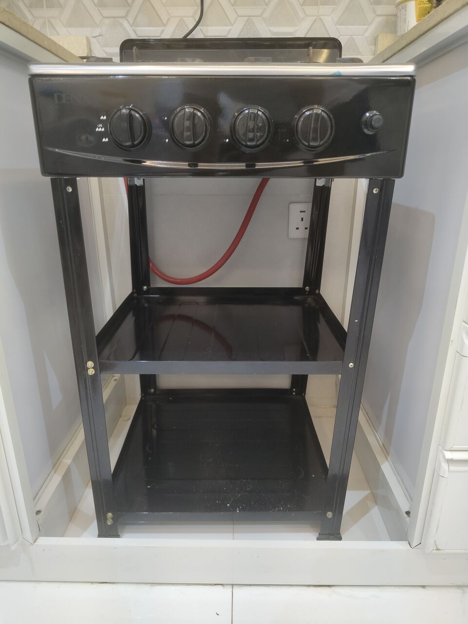 Jeddah, Household Items, SAR 900,  Hosehold Items For Sell, Fridge, Washing Machine, Gas Stove (with Integrated Shelf) , Cyli