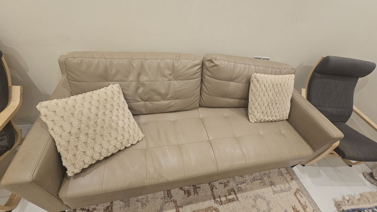 Riyadh, Furniture, SAR 1000,  Sofa For Sale
