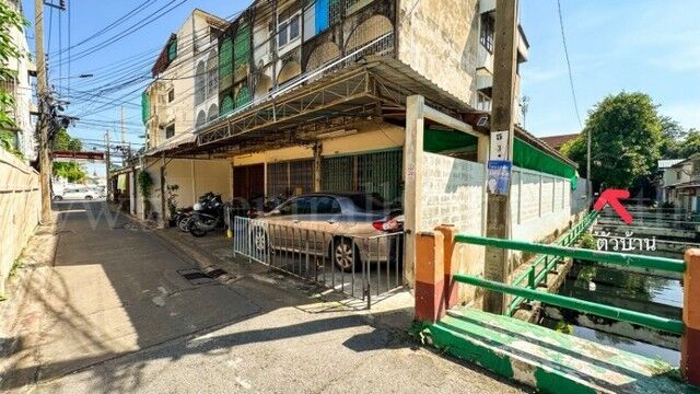 Bangkok, Real Estate For Sale, THB 2730000,  3 BR,  21 Sq. Feet,  Urgent Price Reduction, 3-story Detached House, Self-built, Arun Amarin Road, Bangkok