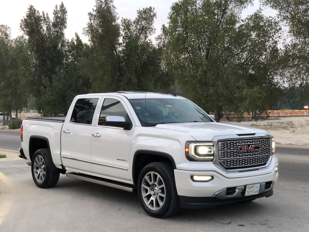 Jubail, Vehicles, Cars & Trucks , SAR 127000,  GMC Sierra 2018 Denali Full Agency Body,  2018,  170000 KM,  Jubail Down Town Carshowroom
