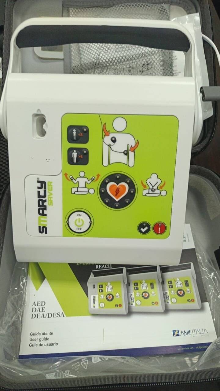 Riyadh, Electronics, SAR 2200,  AED FOR SALE