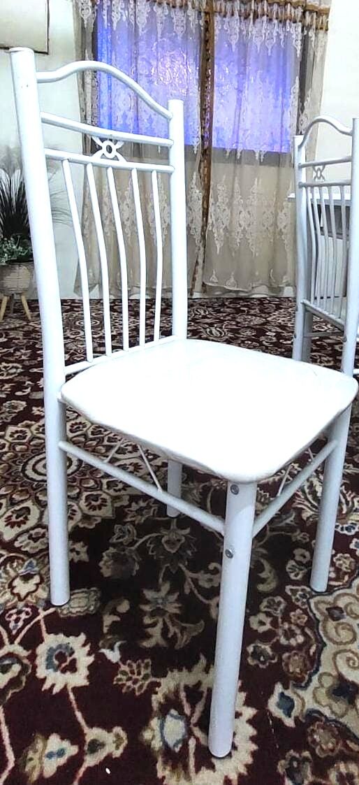 Jeddah, Furniture, SAR 350,  4 Seater Dining Table (New - Good Condition)