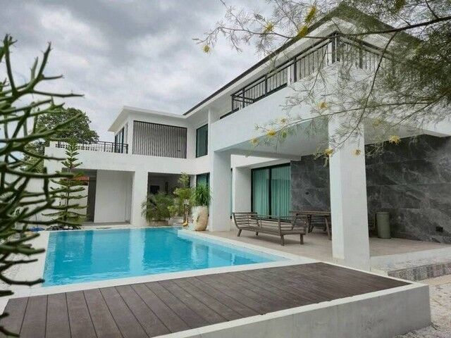 Bangkok, Real Estate For Sale, THB 12000000,  4 BR,  167 Sq. Feet,  Single House In Pattaya, Thung Klom, Tan Man, Large House, Fully Furnished, Ready To Move