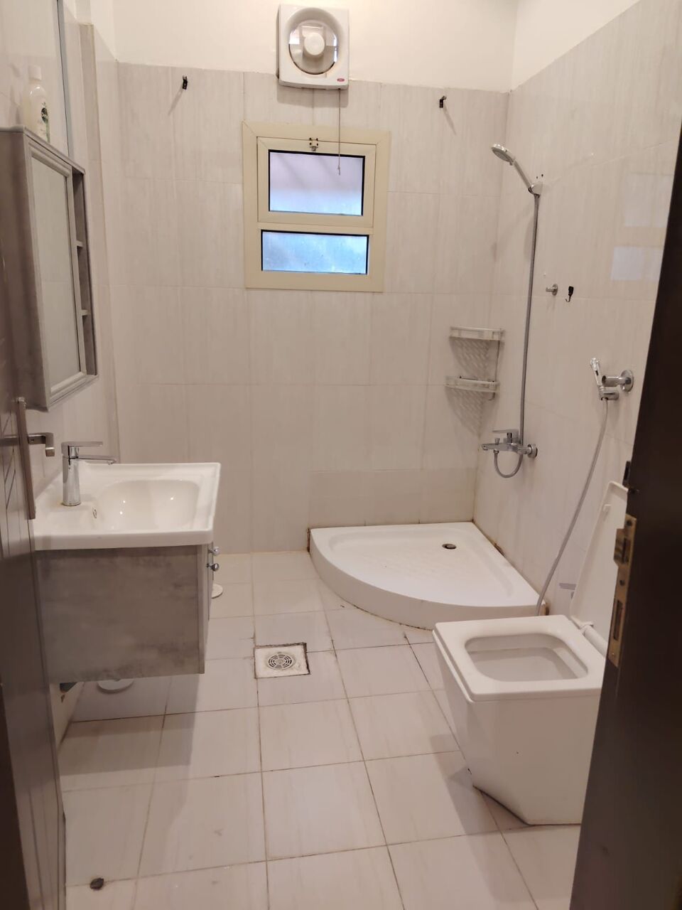 Riyadh, Apartments, Flats, Houses & Villas, SAR 50000/year,  3 BR,  122 Sq. Meter,  Ar Rafiah, Is A Suburb Located In Riyadh, Saudi Arabia