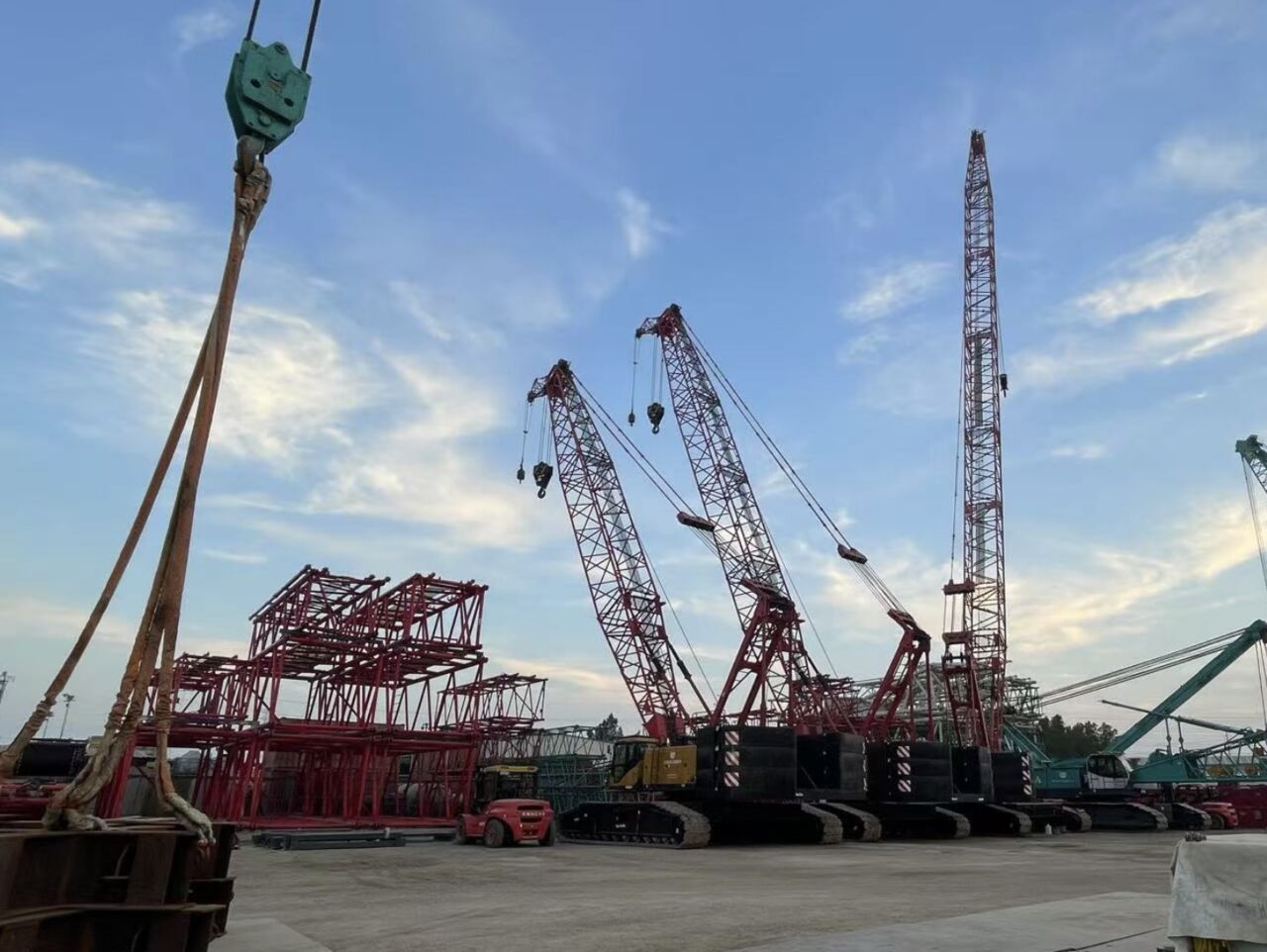 Jubail, Equipment Rental, SANY 400 & 700 Ton Crawler Crane Rental With Operator - Aramco Approved - KSA