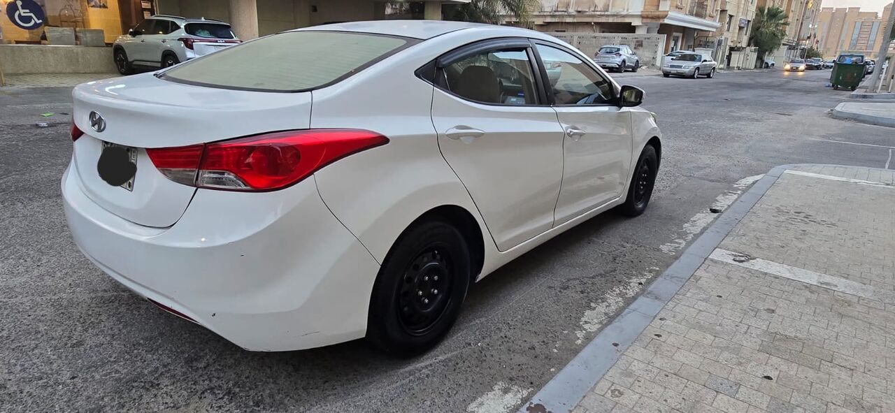 Khobar, Vehicles, Cars & Trucks , SAR 18000,  Hyundai Elantra,  2012,  Automatic,  370000 KM,  1.6 LTR . Smooth Drive. Pakistani Owner