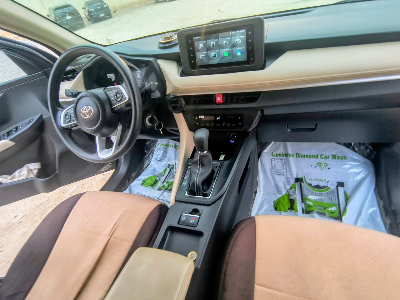 Riyadh, Vehicles, Cars & Trucks , SAR 54,  Yaris Y+,  2024,  Automatic,  21000 KM,  Yaris 24 Sale