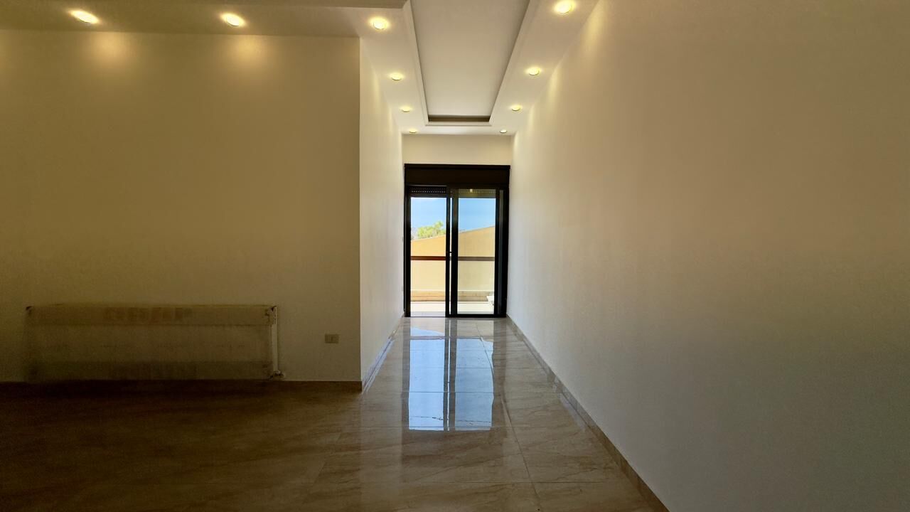 Amman, Housing Exchanges, JOD 650/month,  3 BR,  150 Sq. Meter,  Apartment For Rent In Alrabyeh