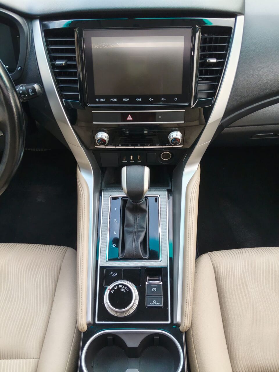 Riyadh, Vehicles, Cars & Trucks , SAR 85000,  MITSUBSHI MONTERO SPORT,  2022,  Automatic,  68000 KM,  FULL OPTION