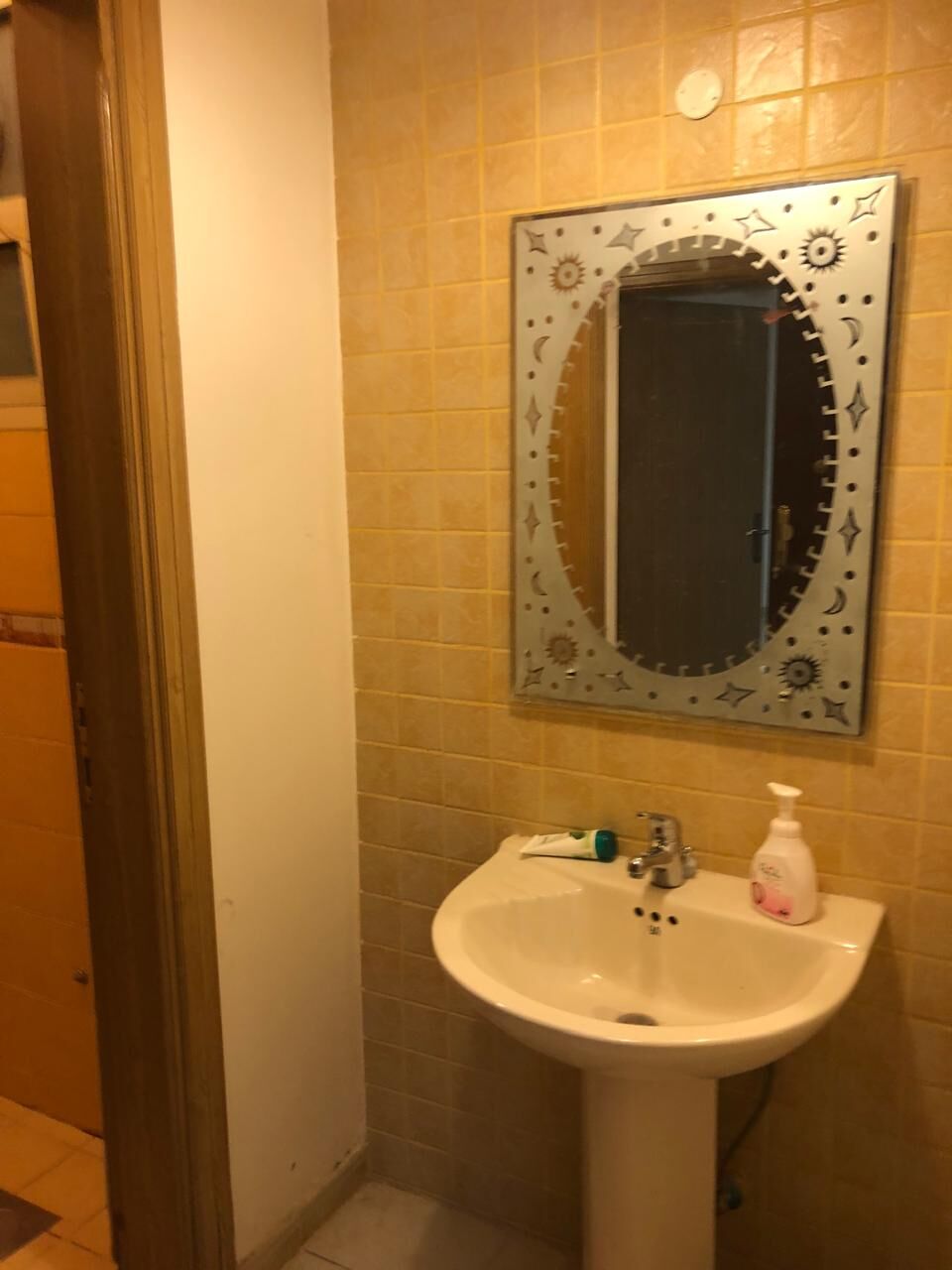 Al Rawdah, Apartments, Flats, Houses & Villas, SAR 35000/year,  3 BR,  Family Apartment First Floor With L:ift Large House Well Located AC Kitchen Installed