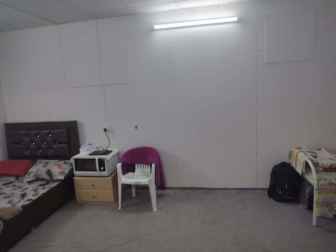 Riyadh, Bedspace For Rent, SAR 400/month,  Bed Space Available &ndash; Room Partner Needed