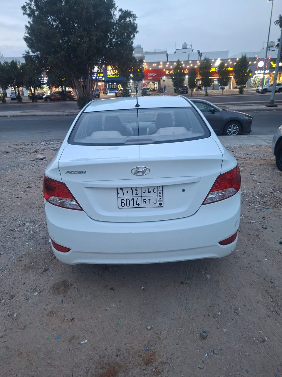 Jeddah, Vehicles, Cars & Trucks , SAR 18500,  Hyundai Accent,  2015,  Automatic,  255000 KM,     For Sale