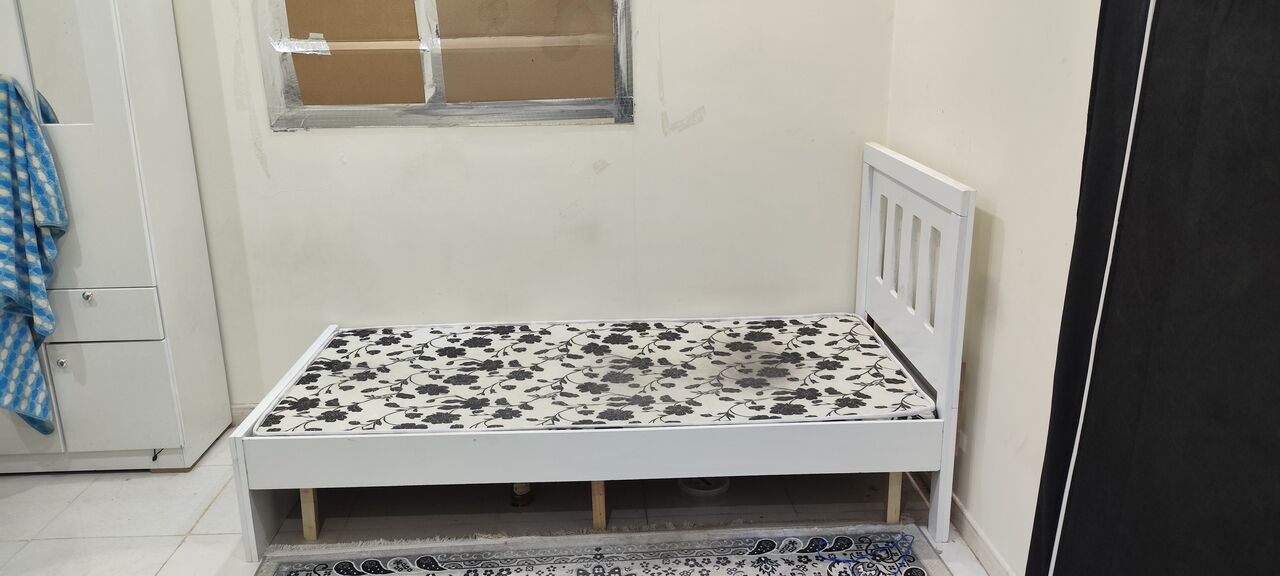 Al-Muzahmiya, Bedspace For Rent, SAR 600/month,  9 Sq. Meter,  1 Executive Bedspace