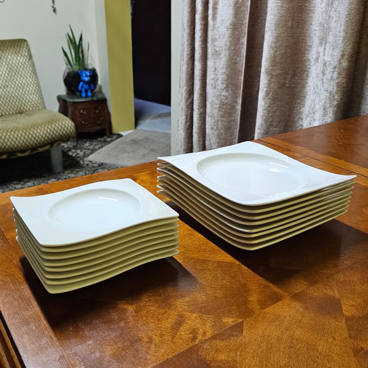Khobar, Household Items, SAR 1950,  طقم عشاء فيليروي آند بوخ ألماني (16 قطعة) - Villeroy & Boch NewW