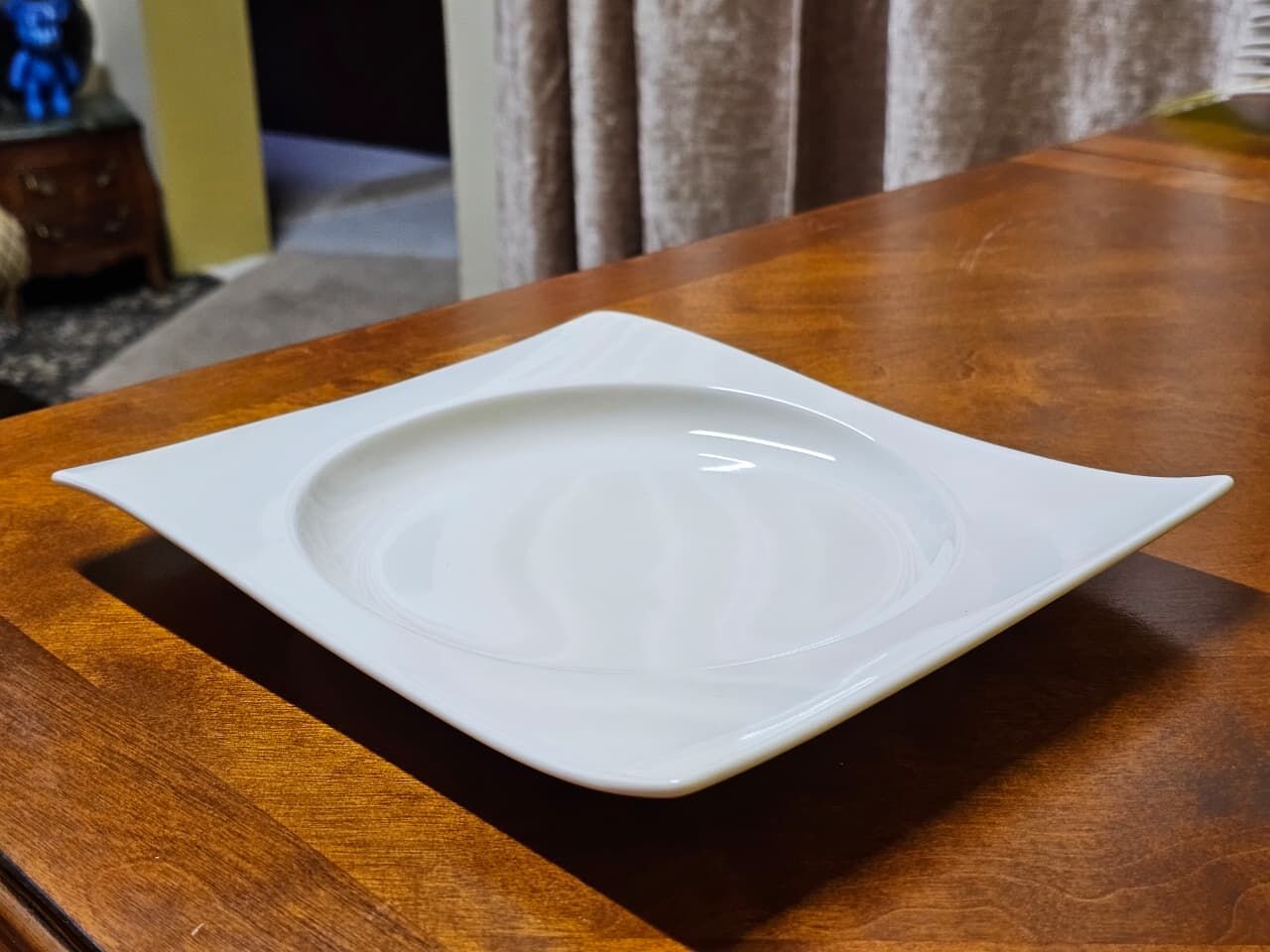 Khobar, Household Items, SAR 1950,  طقم عشاء فيليروي آند بوخ ألماني (16 قطعة) - Villeroy & Boch NewW
