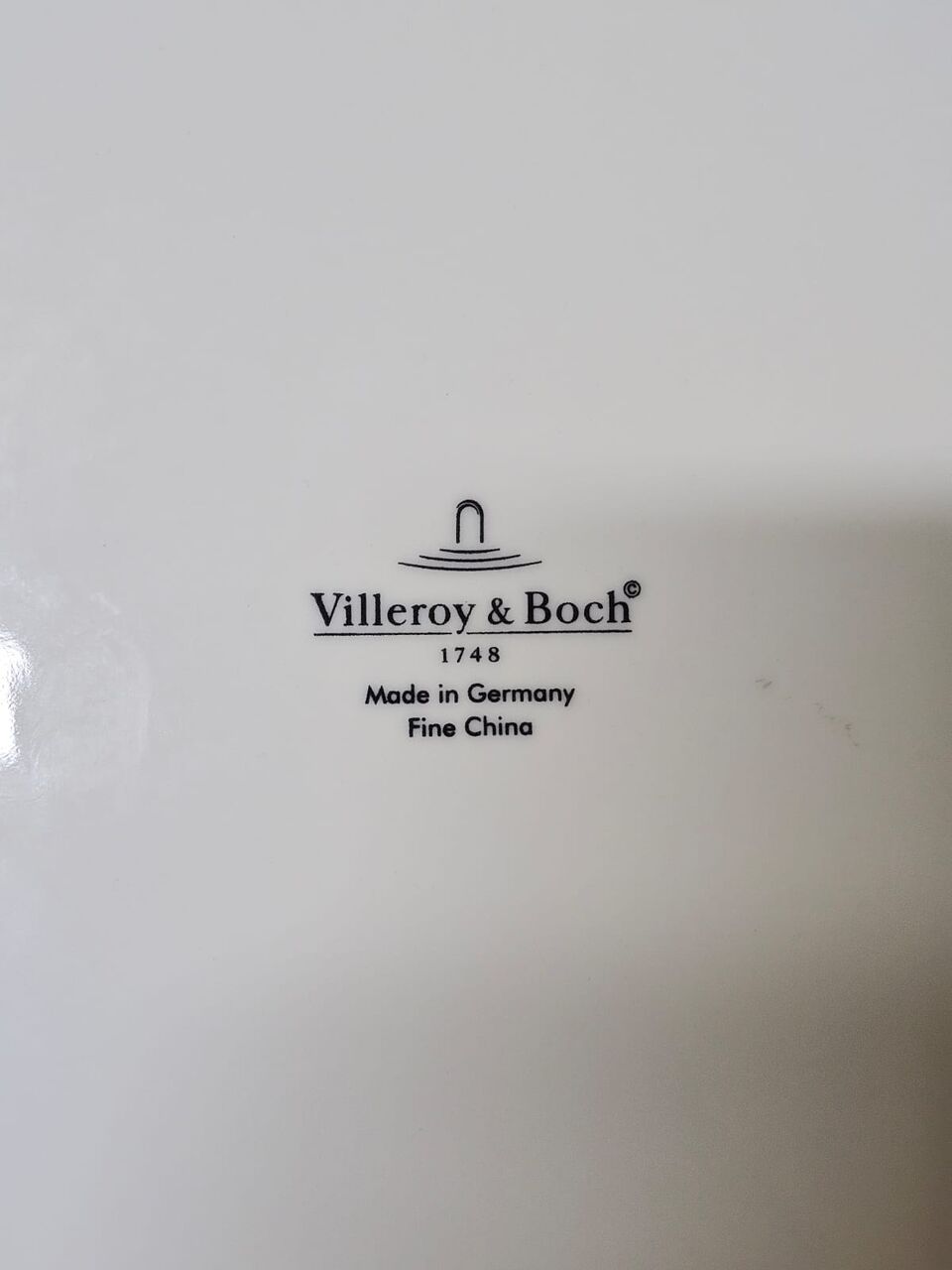 Khobar, Household Items, SAR 750,  Villeroy & Boch NewWave Large Platter & Appetizer Plates (11 Pcs)