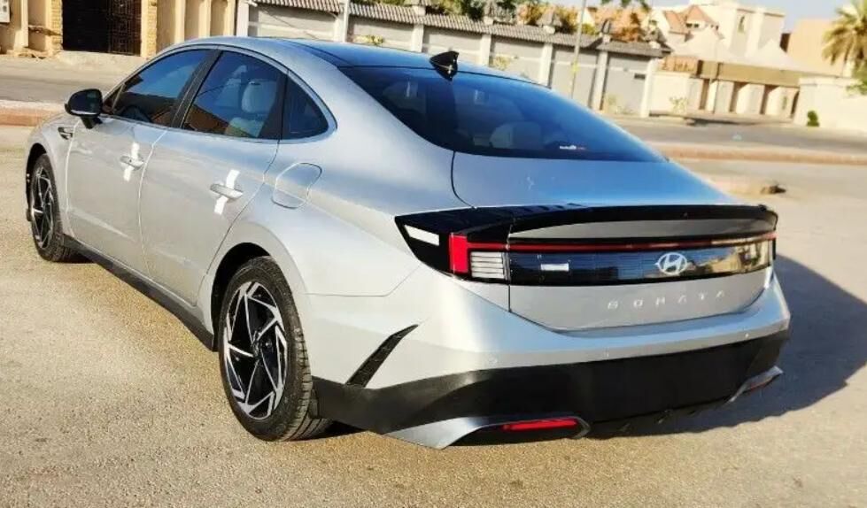 Riyadh, Vehicles, Cars & Trucks , HYUNDAI SONATA,  2024,  Automatic,  40000 KM,  FULL OPTION  SMART G