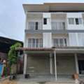 THB 3813000,  6 BR,  48 Sq. Feet,  3-story Commercial Building For Sale In Saraphi, Tha Wang Tan Subdistrict, Chiang Mai.