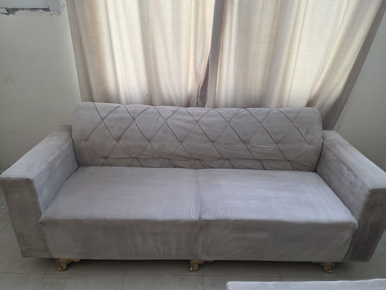 Hoora, Furniture, BHD 80,  Sofa Set With Table