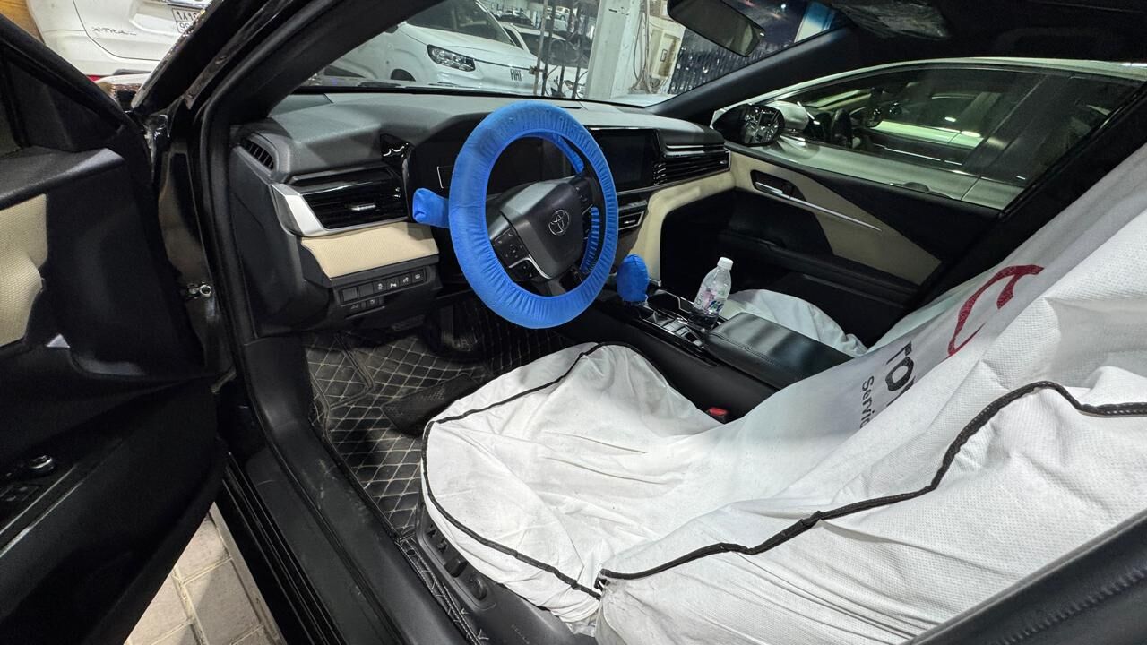 Riyadh, Vehicles, Cars & Trucks , SAR 105000,  TOYOTA CAMRY HYBRID,  2025,  Automatic,  10000 KM,  E- PLUS  HEV FULL OPTION SUNROOF F