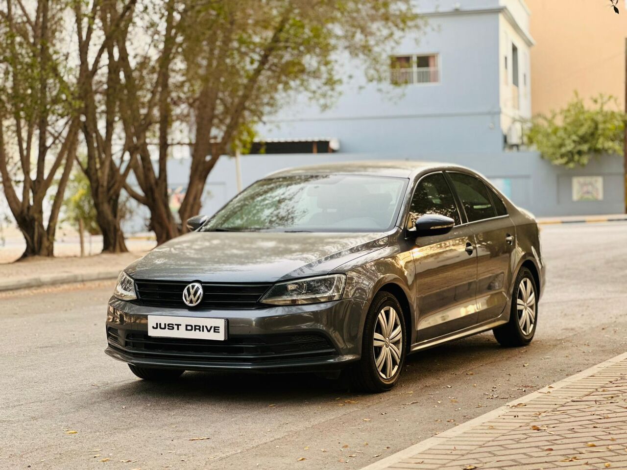 Segaya, Vehicles, Cars & Trucks , BHD 2350,  Volkswagen Jetta,  2017,  Automatic,  166000 KM,    MODEL WITH FULL COVER INSURANCE CALL ,WHATSAPP ON 35400768 ,33665080