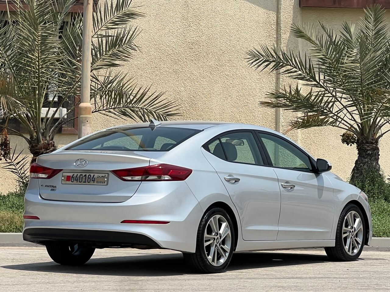 Riffa, Vehicles, Cars & Trucks , BHD 2650,  Hyundai Elantra,  2017,  Automatic,  152000 KM,   MODEL  FOR SALE