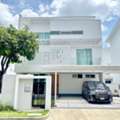 THB 178998,  56 Sq. Feet,  Near Sukontasawat Market 800 M. 56 Sq M. 282 Sq M. Ekkamai-Ramintra 4 Bedrooms 4
