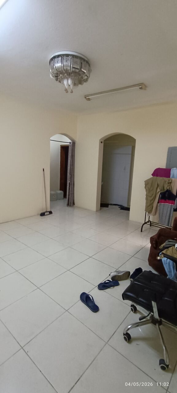Al Thuqbah, Rooms for Rent, SAR 800/month,  One Room For Rent In 2 BHK Flat