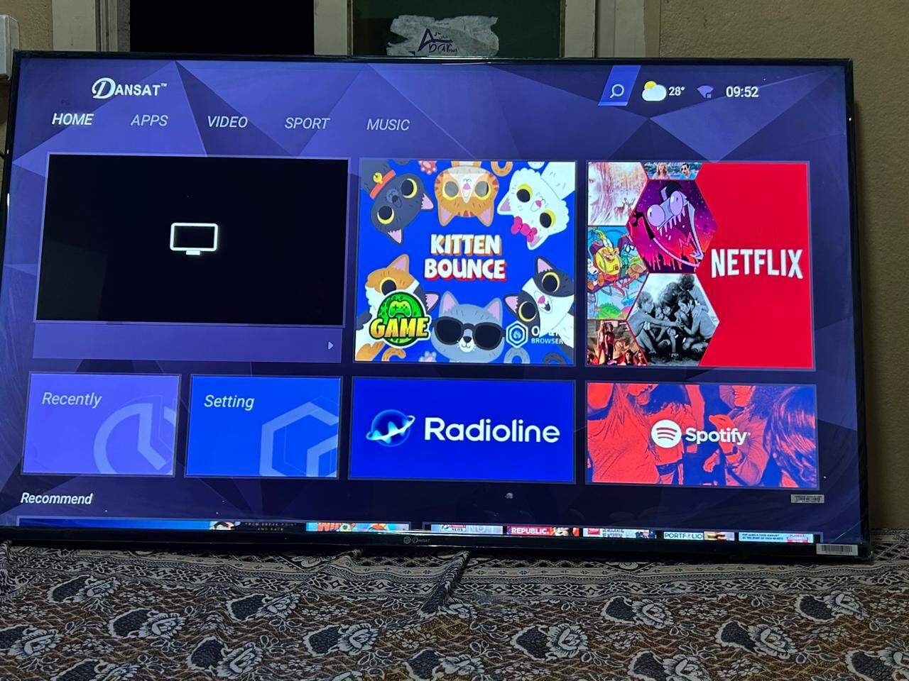 Hofuf, Electronics, SAR 600,  LED 50"