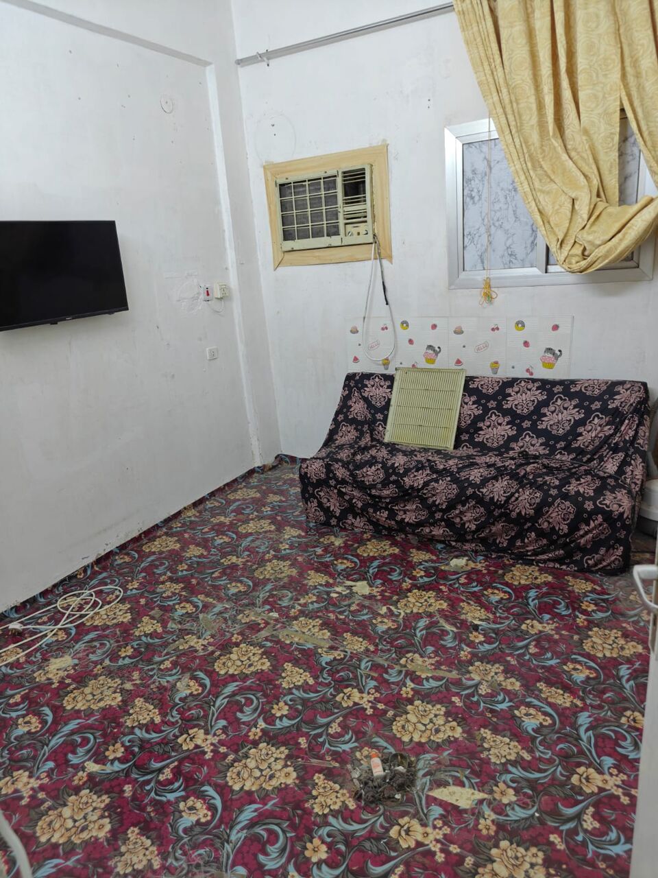 Riyadh, Household Items, SAR 1300,  BED SET, WINDOW AC & FRIDGE