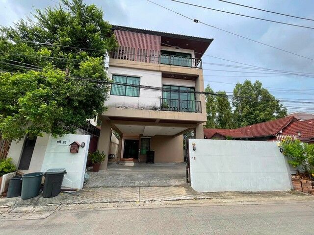 Bangkok, Villas, THB 60000,  1 Sq. Feet,  Office Building For Rent, 3 Floors, 270 Sq M., Nakniwat 12, Lat Phrao 71, Ready For Use,