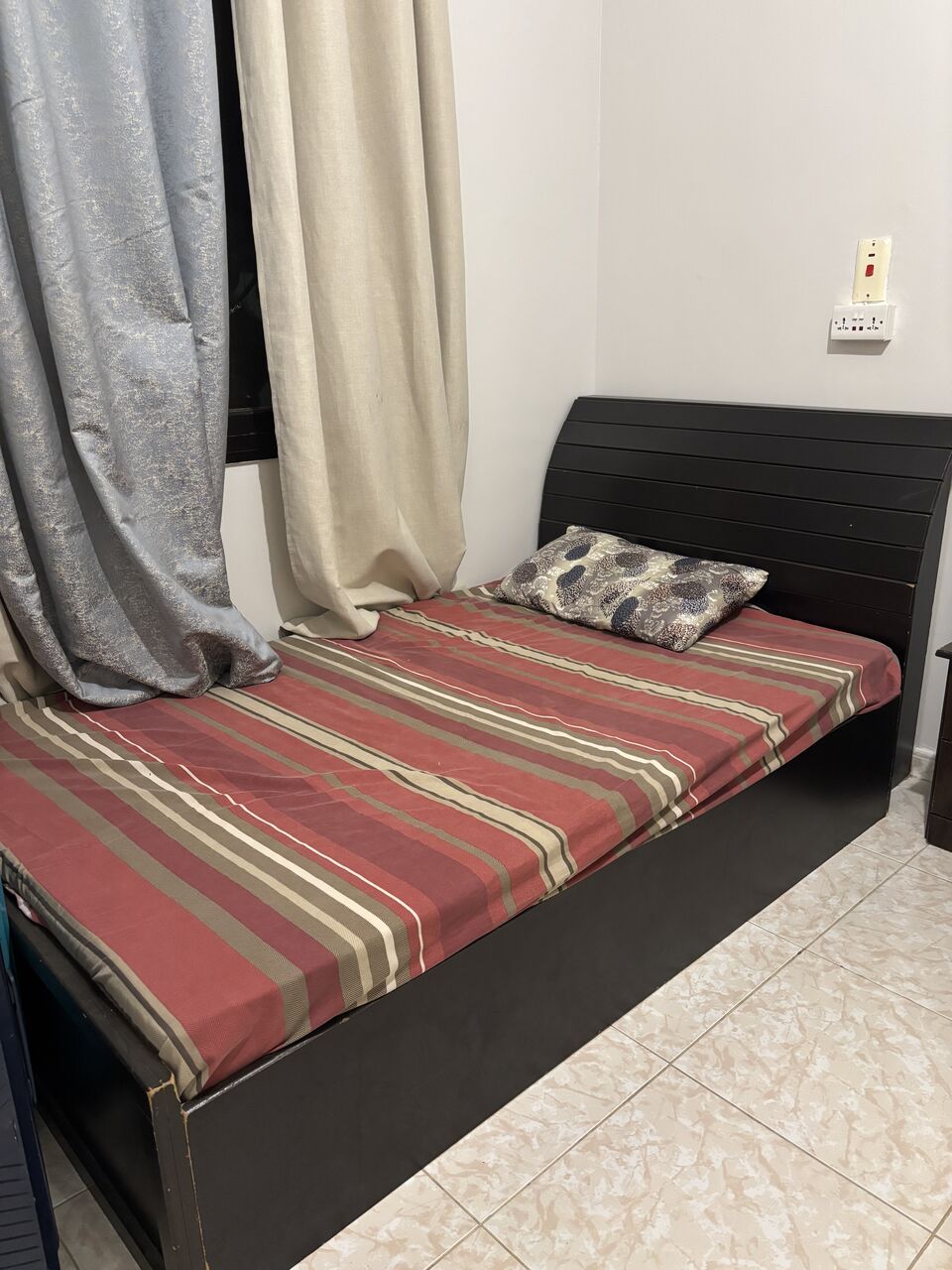 Jeddah, Furniture, SAR 123,  Bedset , Washing Machine , Sofa Set For Sale