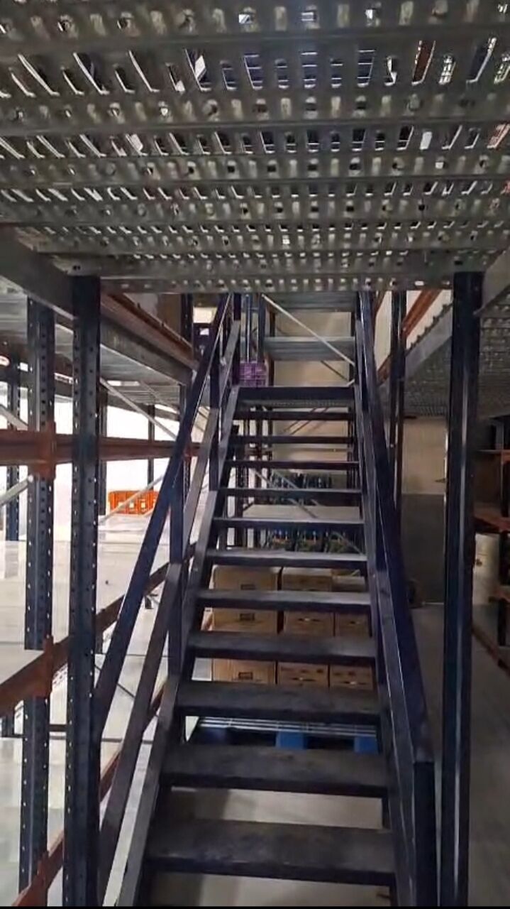 Al Malaz, Heavy Equipment, Warehouse Racks For Sale