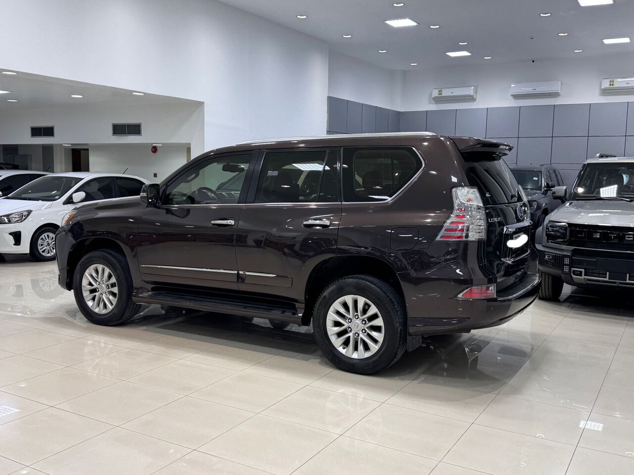 Manama, Vehicles, Cars & Trucks , BHD 11600,  Lexus GX-460,  2016,  Automatic,  95800 KM,   /  (Brown)