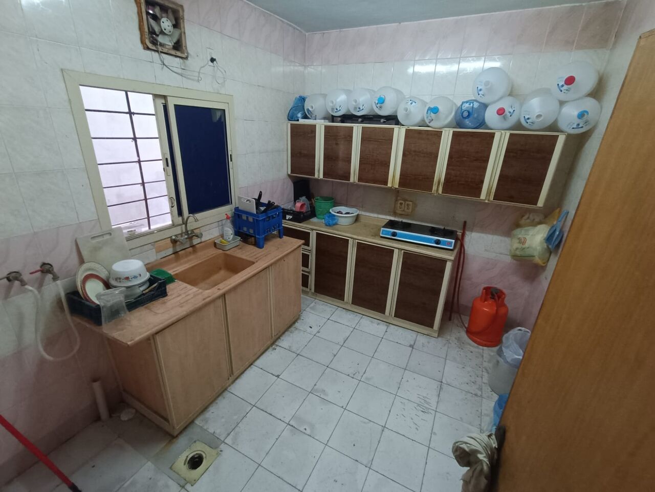 Dammam, Rooms for Rent, SAR 650/month,  Semi Furnished Room On Rent At Al-Badhiya- Opp. LULU Mall