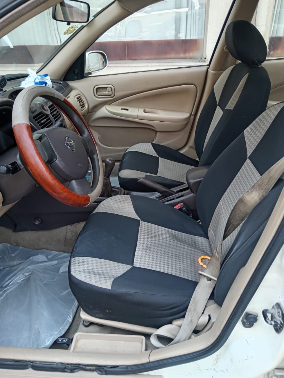 Dammam, Vehicles, Cars & Trucks , SAR 10500,  Nissan Sunny  2010,  2010,  Manual,  260000 KM,  Air Bag And Chasis Original